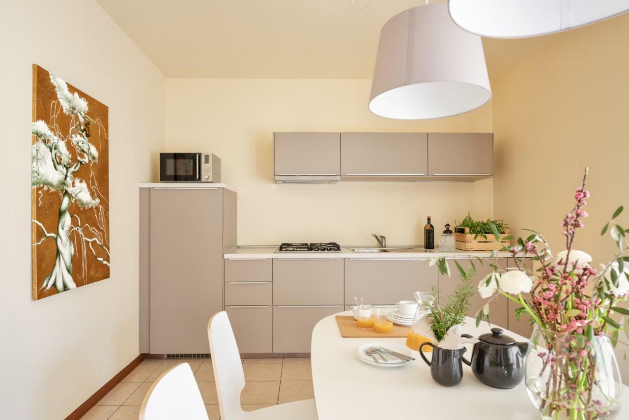 Appartamenti Corte Dei Cipressi Roe Kültér fotó